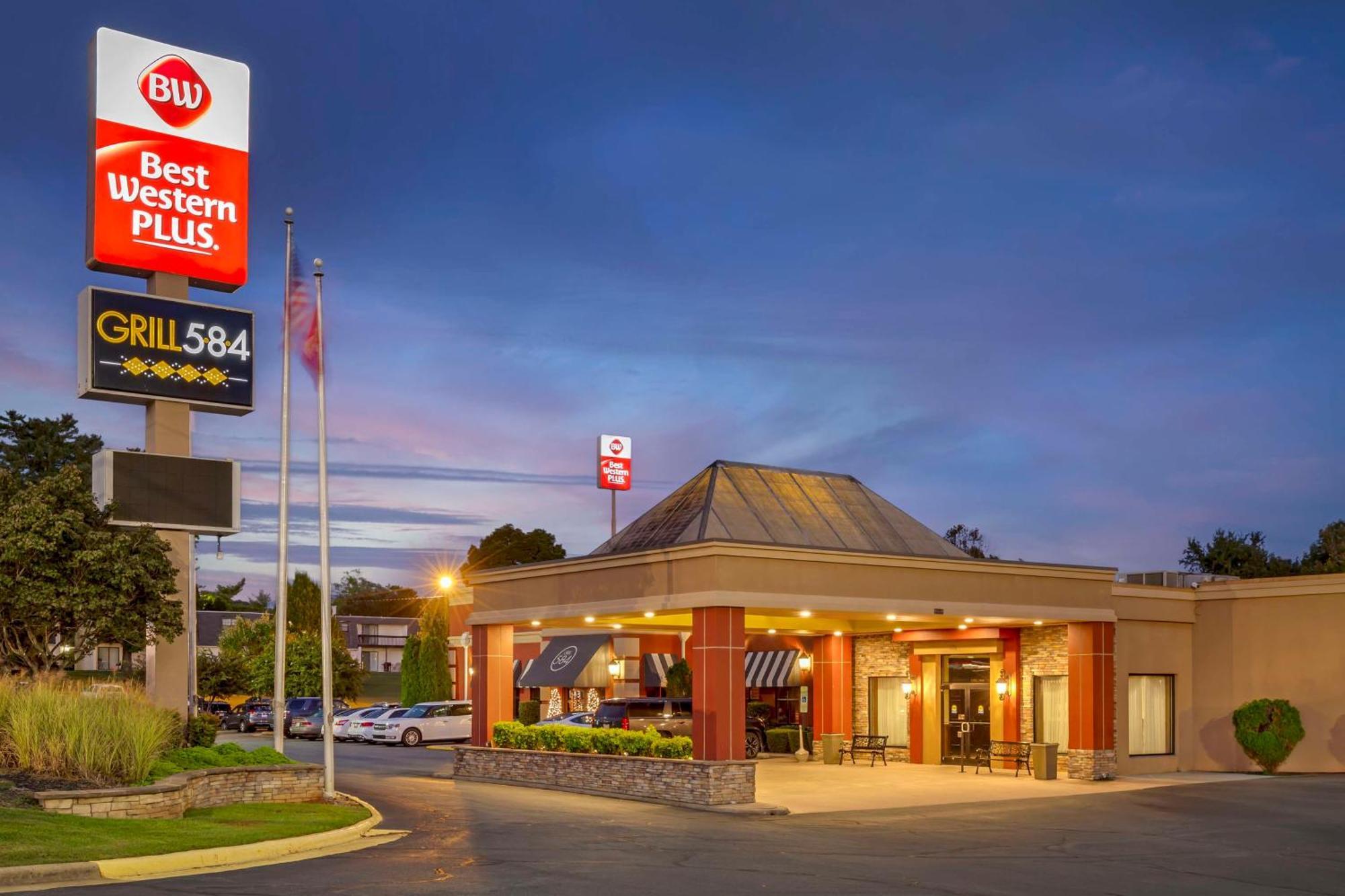 Best Western Plus Burlington Buitenkant foto
