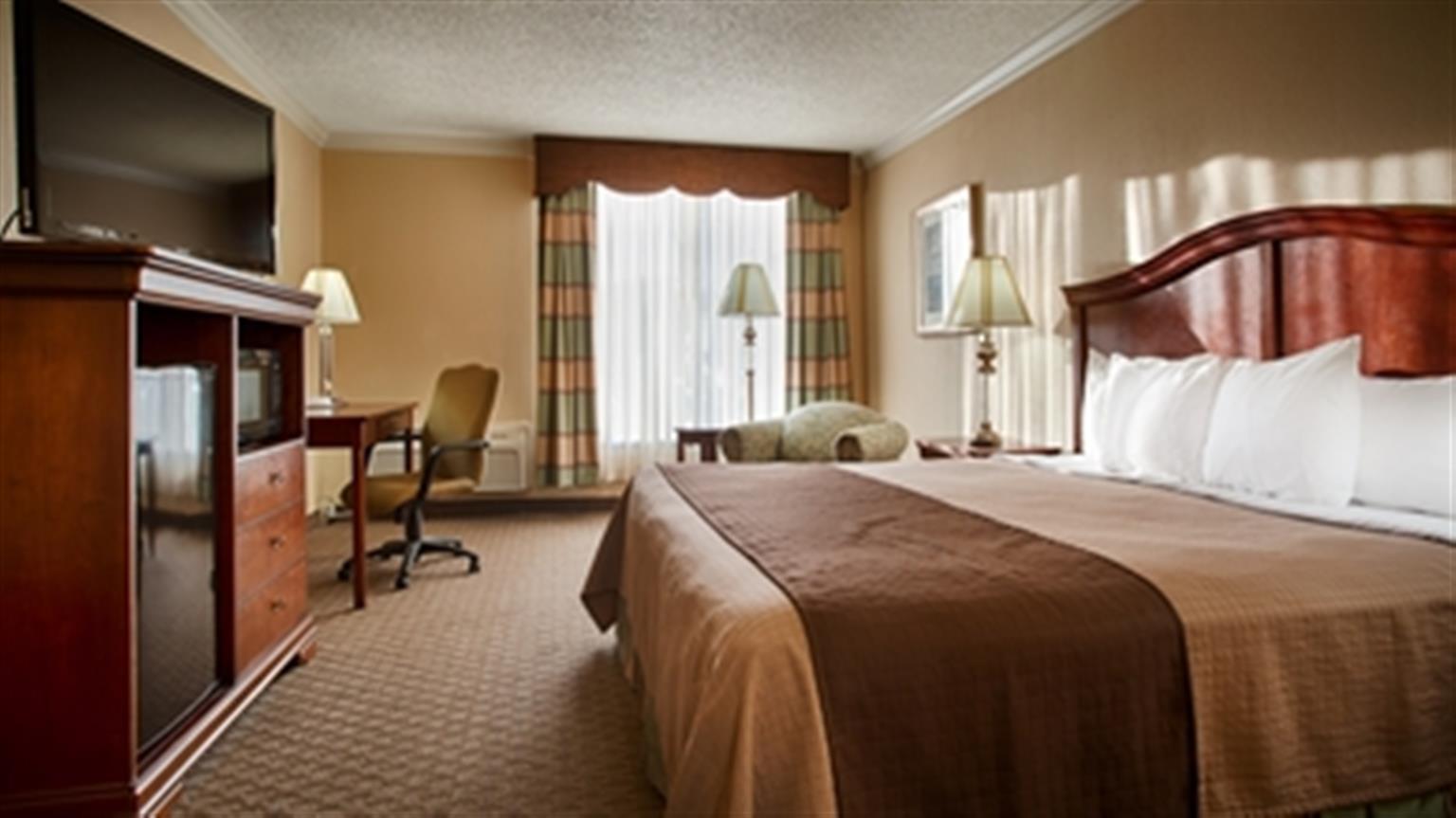 Best Western Plus Burlington Buitenkant foto